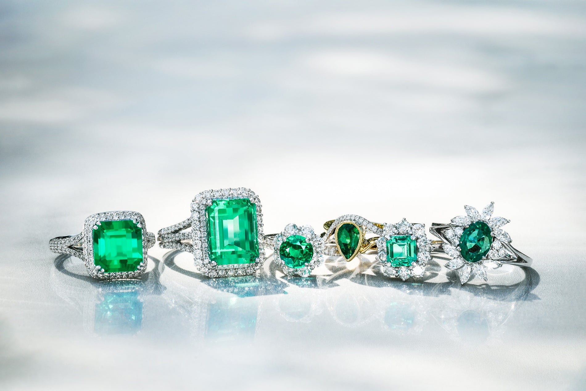 The Gift of Bespoke Jewelry with Moyen&Co.