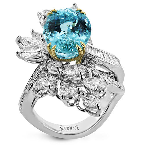 Fashion Ring In 18k Gold With Diamonds