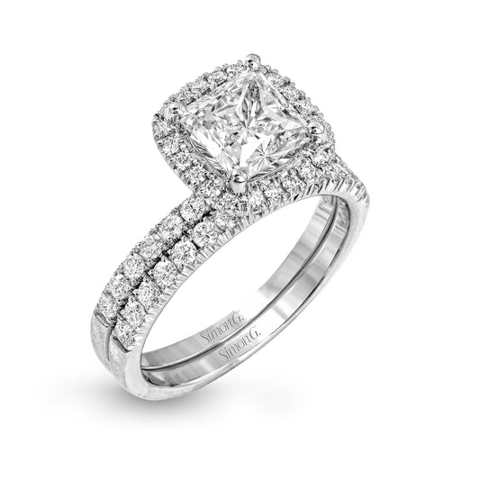 Princess-cut Halo Engagement Ring & Matching Wedding Band in 18k Gold with Diamonds