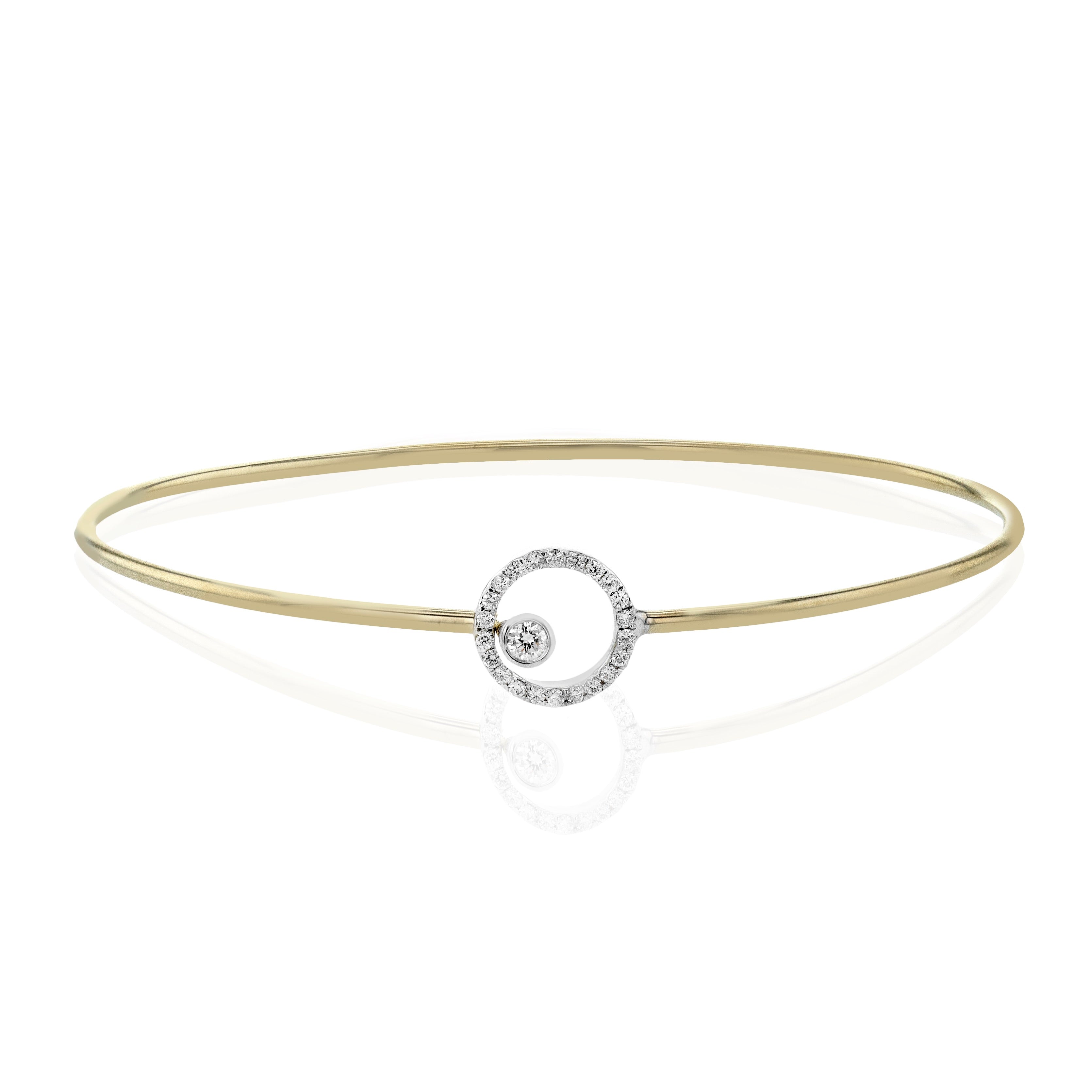 Bangle in 14k Gold with Diamonds