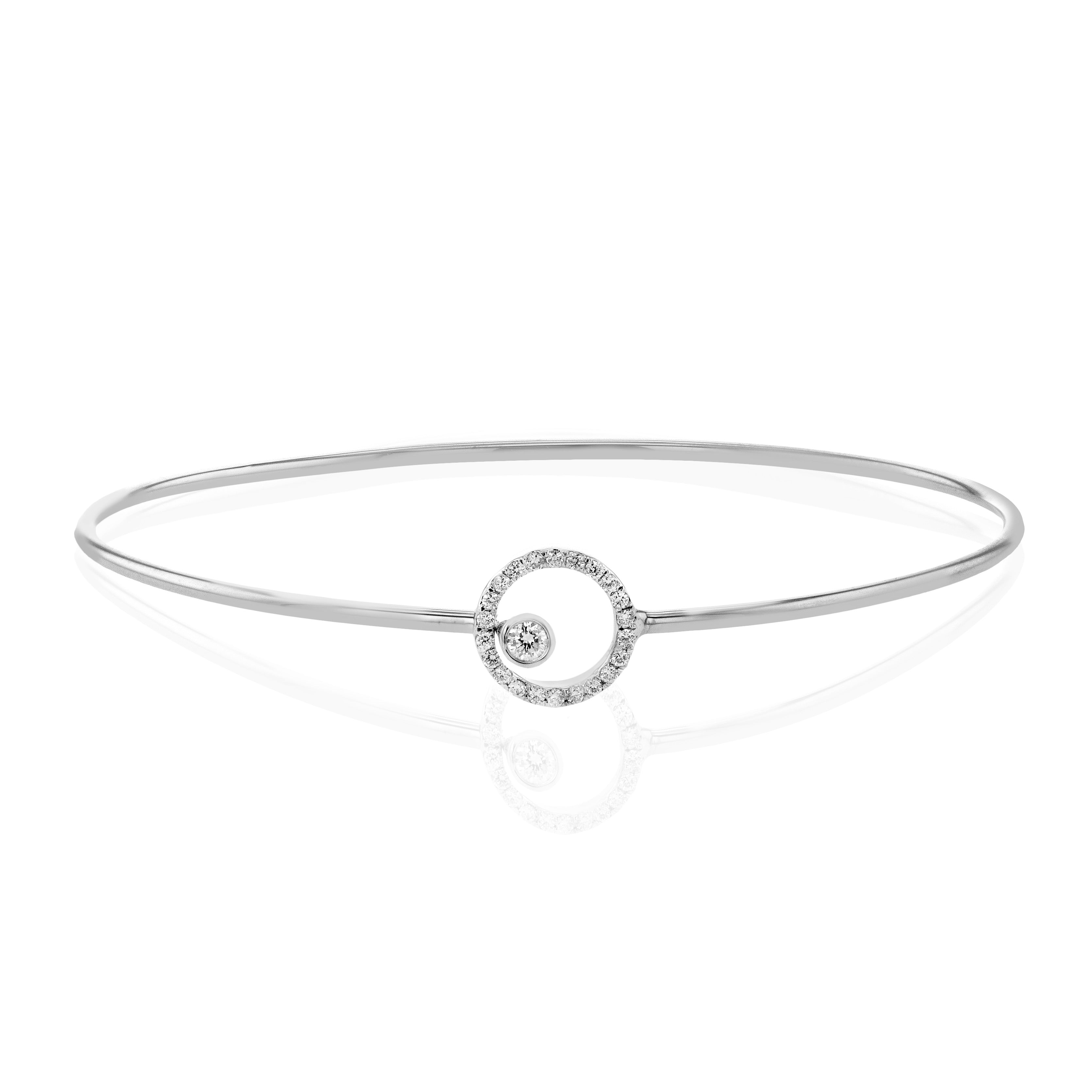 Bangle in 14k Gold with Diamonds