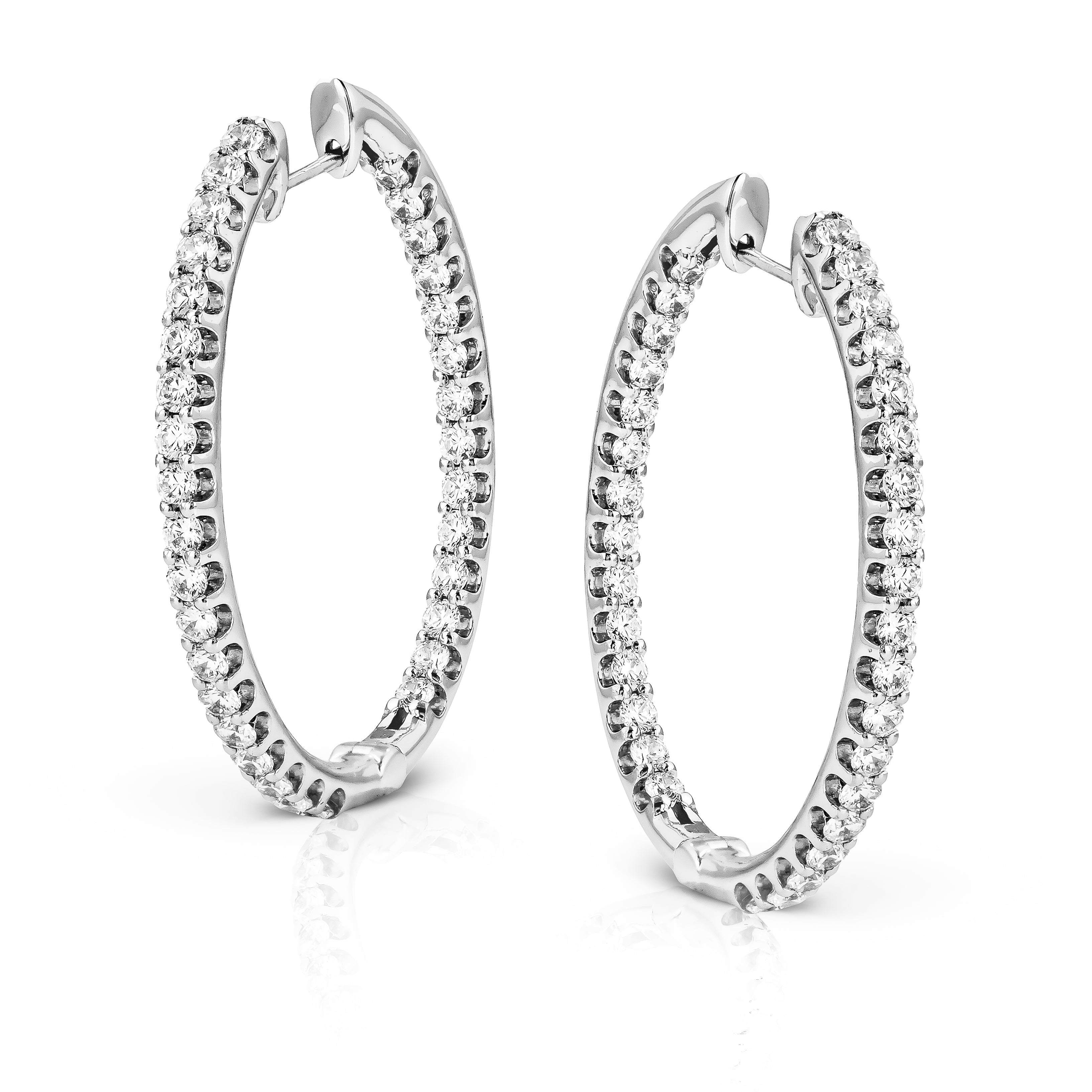 Hoop Earrings in 14k Gold with Diamonds