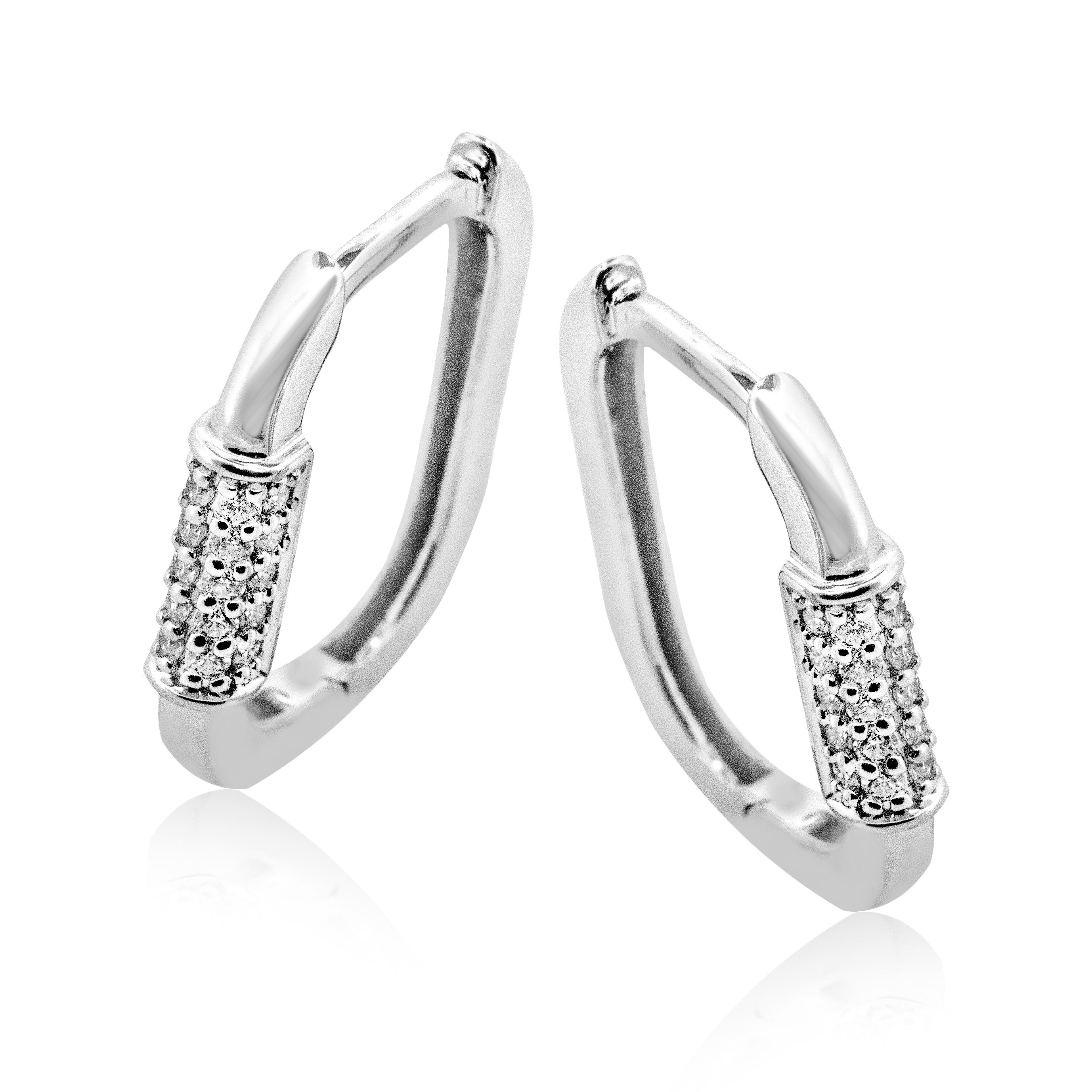 Hoop Earrings in 14k Gold with Diamonds