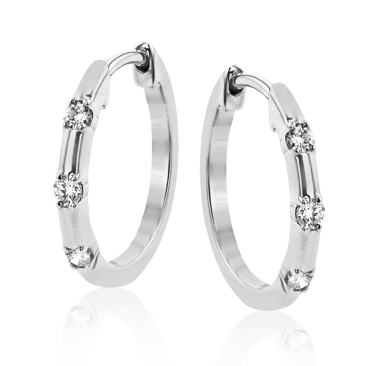 Hoop Earrings in 14k Gold with Diamonds