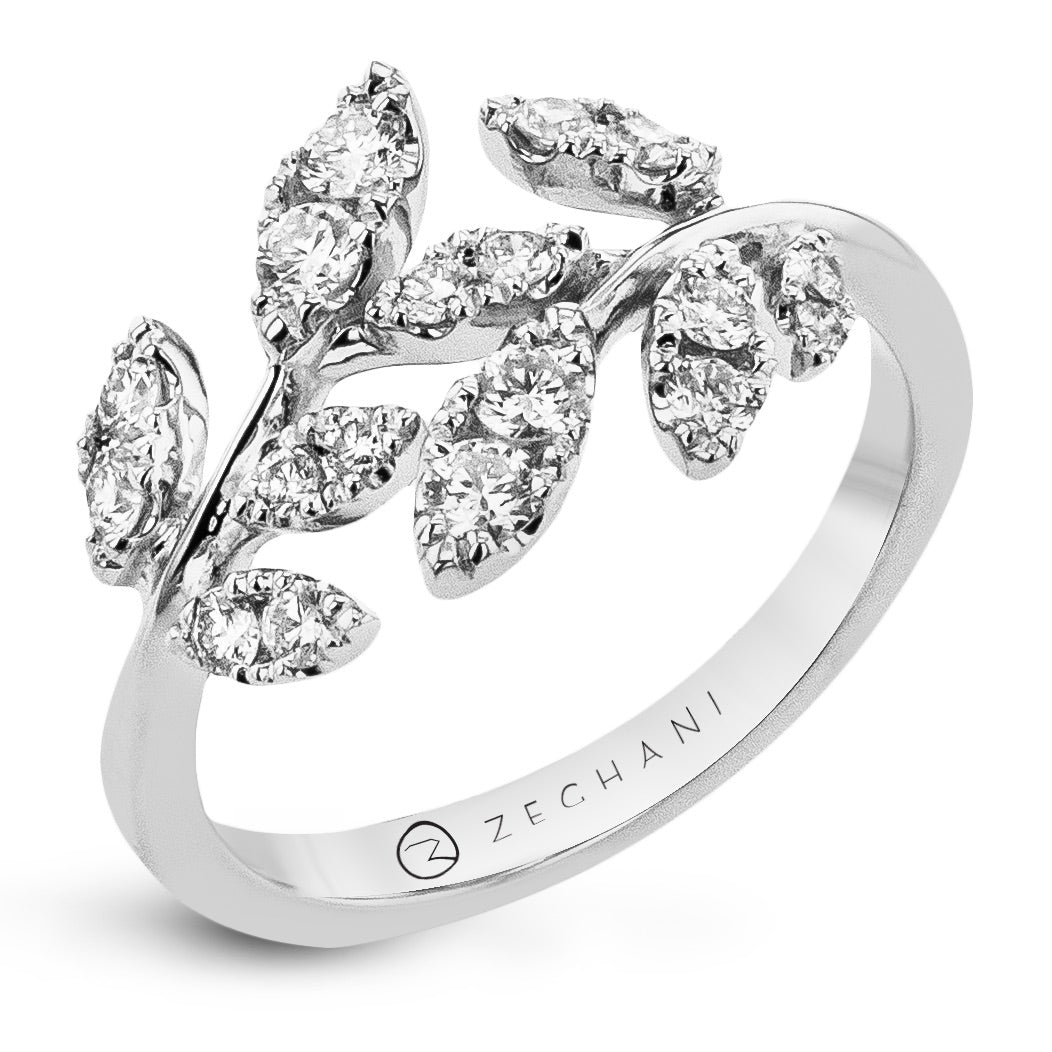 Fashion Ring in 14k Gold with Diamonds