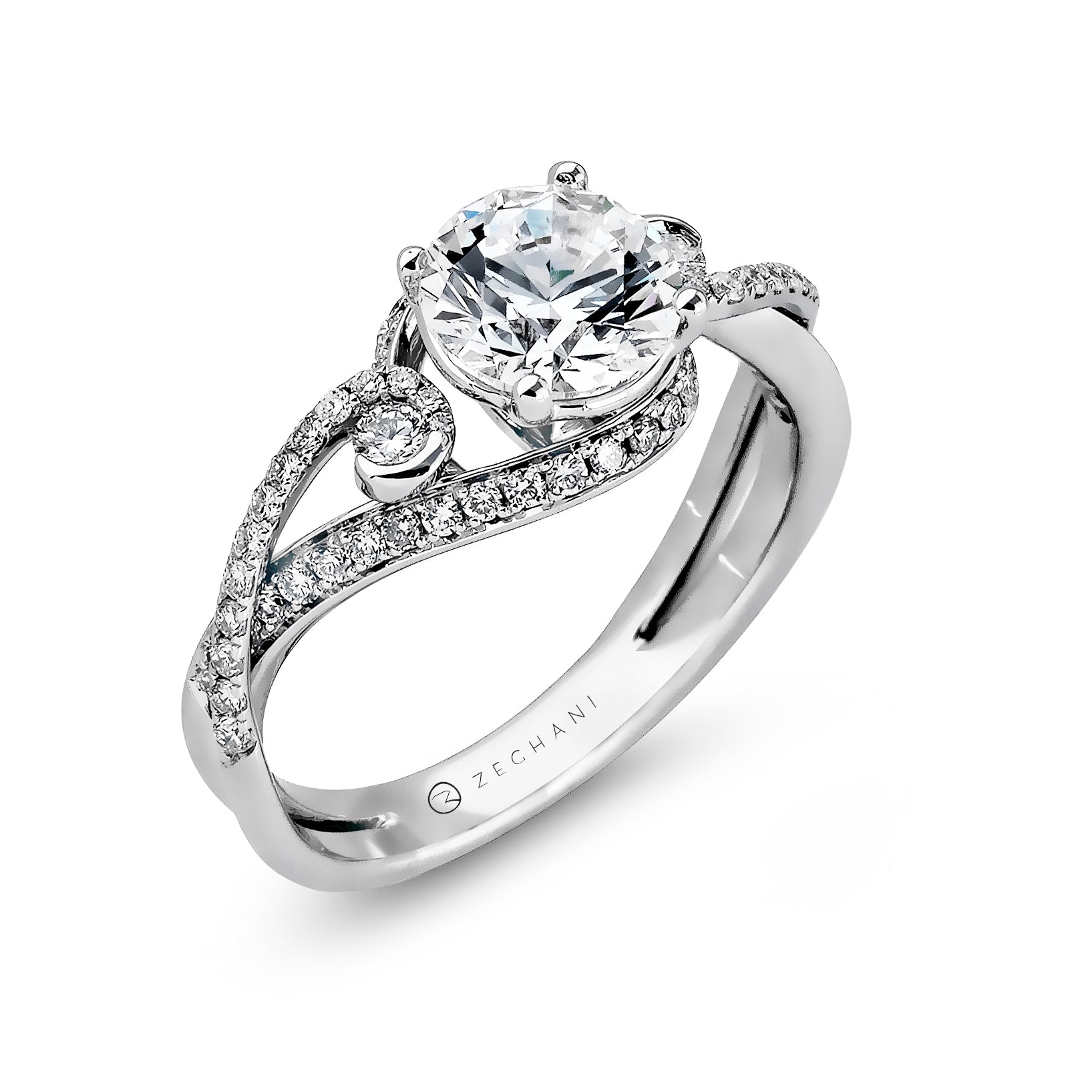 Engagement Ring in 14k Gold with Diamonds