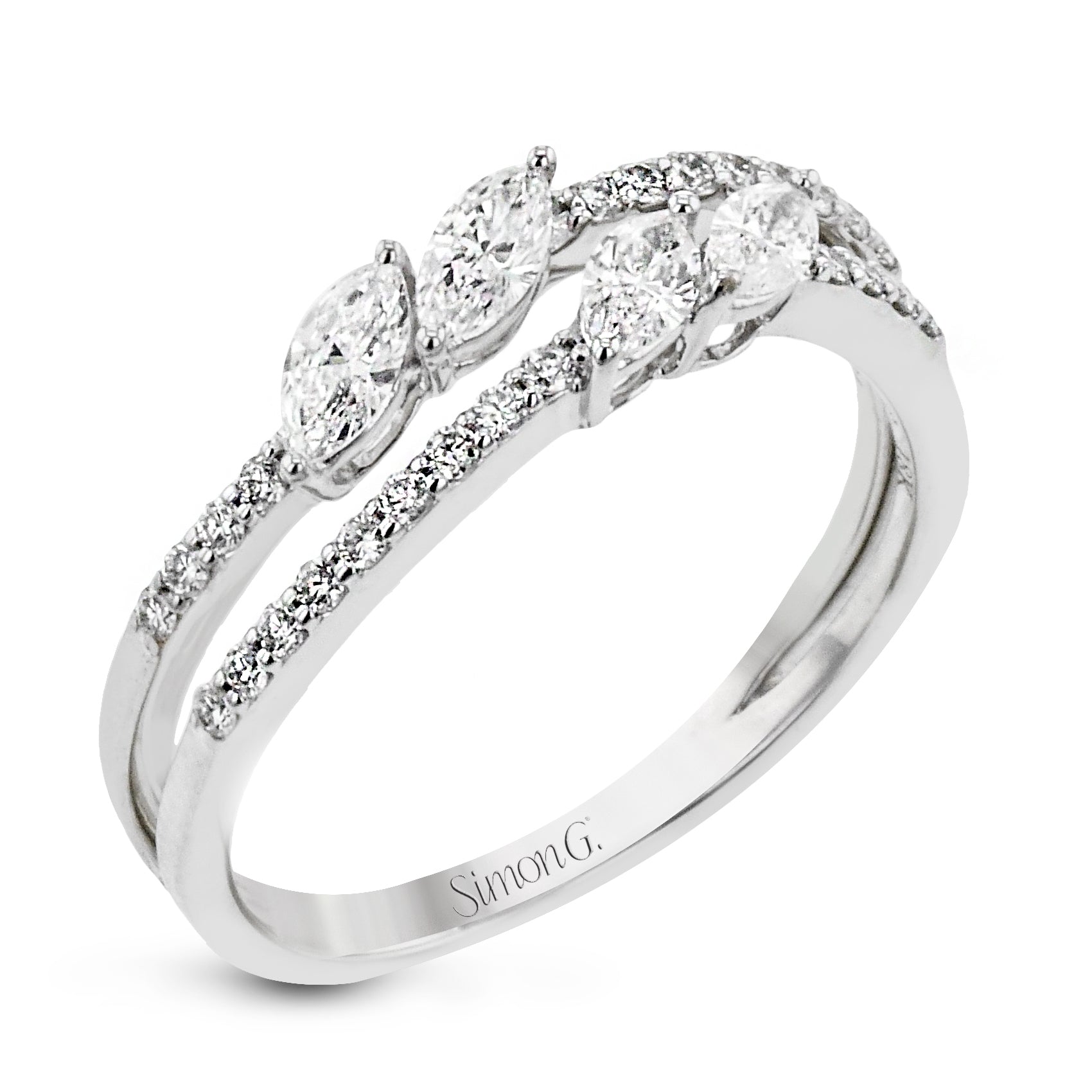 Fashion Ring in 18k Gold with Diamonds - Simon G. Jewelry