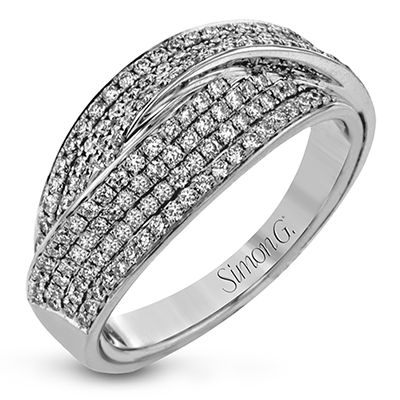 Clio Right Hand Ring LR2364