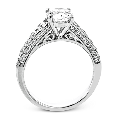 Elegant Filigree Diamond Engagement Ring in Neo Style