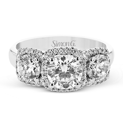 Classic Round Diamond Engagement Ring in 14K White Gold