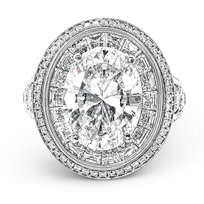 Art Deco 18k Gold Engagement Ring with Round and Square Diamonds
